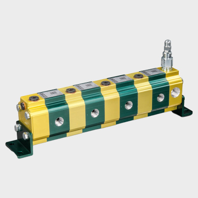 Zahnradmengenteiler RV-1S/7,8x4 EAV 70-210 bar 1 Zahnradmengenteiler RV-1S/7,8x4 EAV 70-210 bar 1