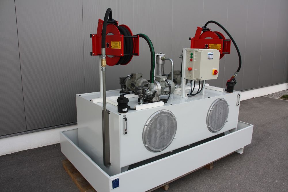 Hydraulikaggregate Sonderlösung 8 Hydraulikaggregat-Befuellung